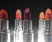 Lançamento Avon Loucas por Batom!