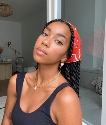 mulher de bandana