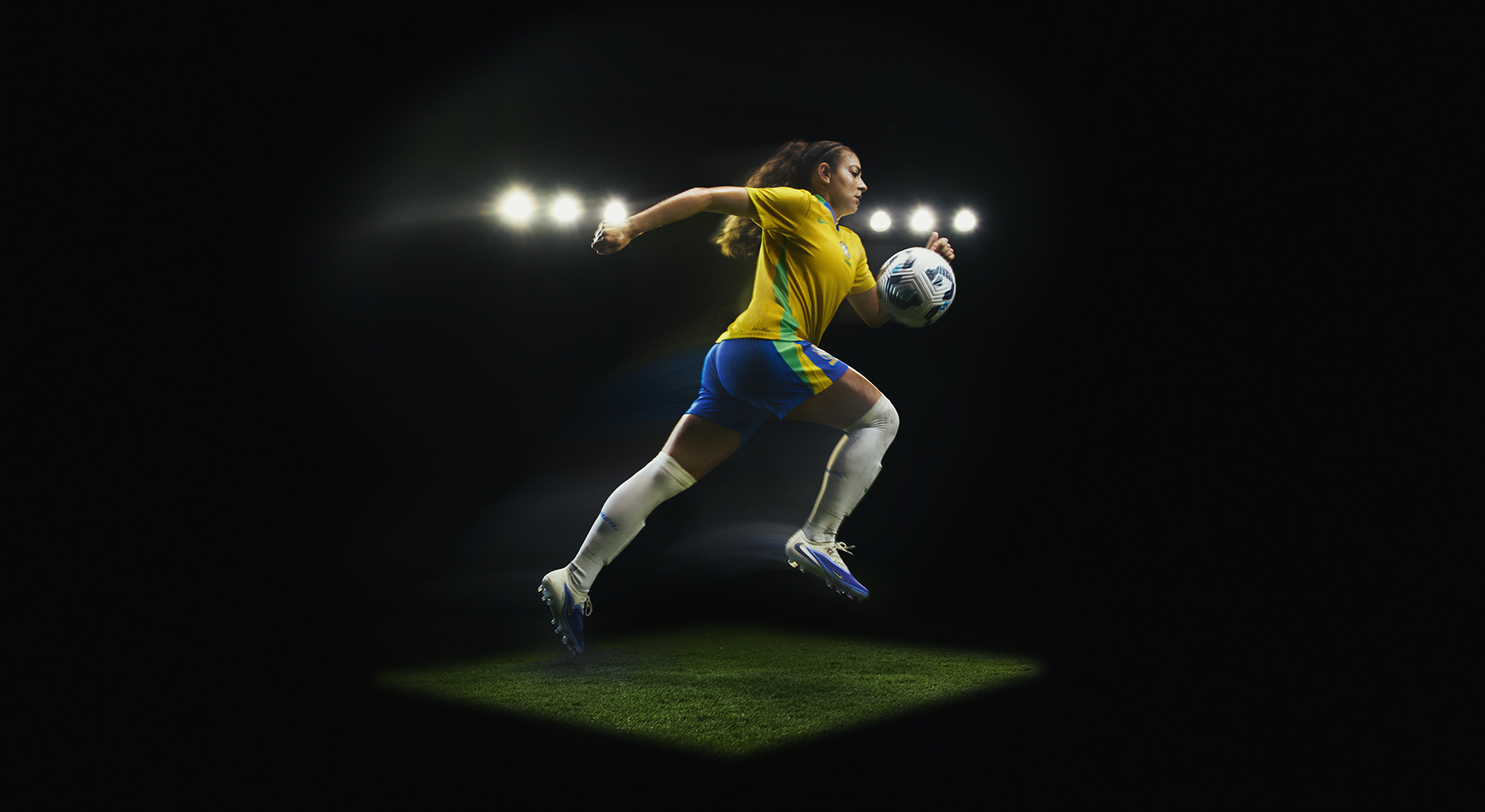 Nike cria “Estação Mete Medo” no Parque Villa-Lobos com experiências inspiradas no futebol feminino