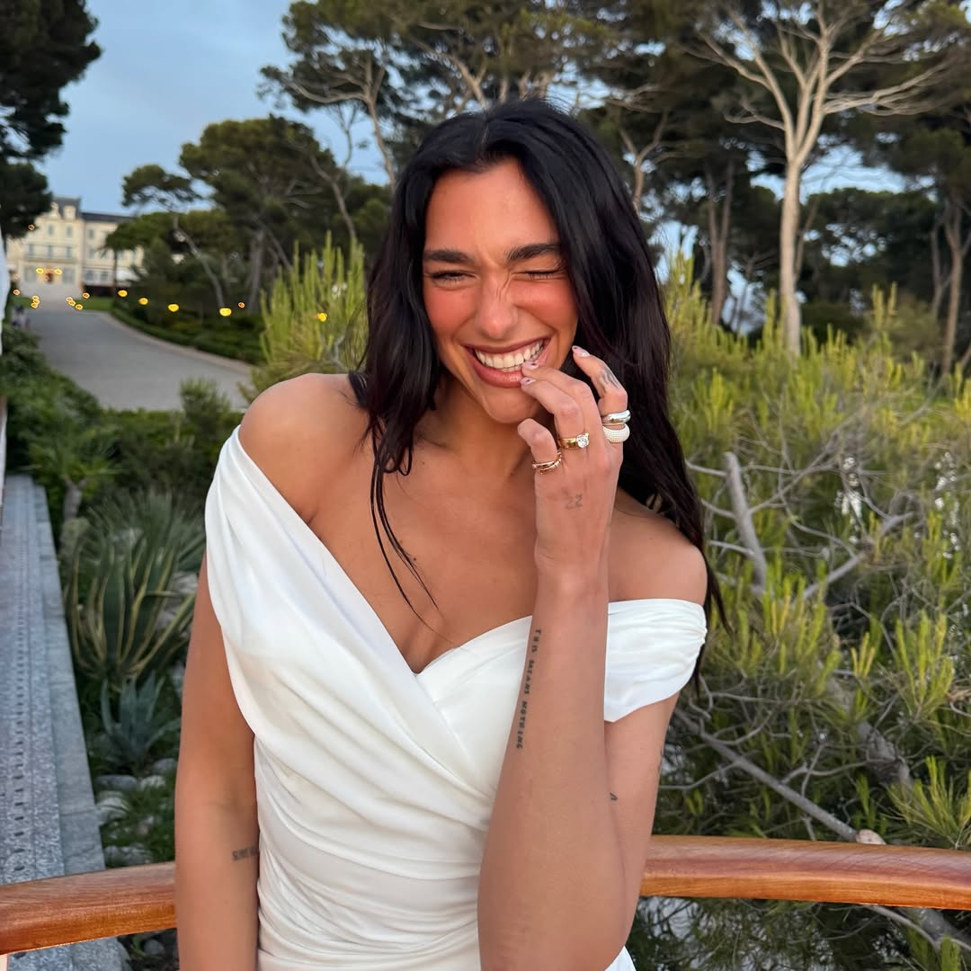 Qual o segredo do dump poderoso da Dua Lipa?
