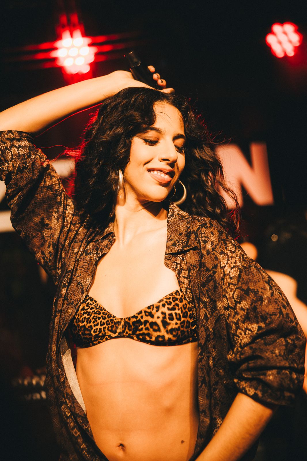 “Não me encaixo neste modelo”, afirma Marina Sena sobre casamento e maternidade