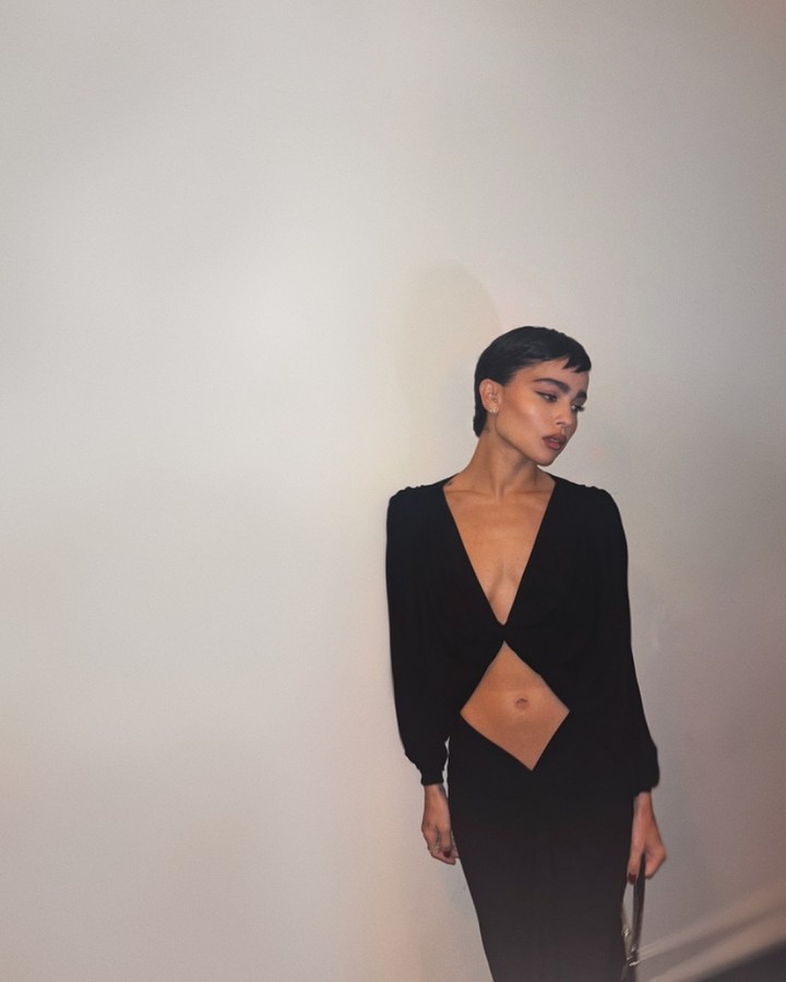 zoe-k-look-recortado-ge