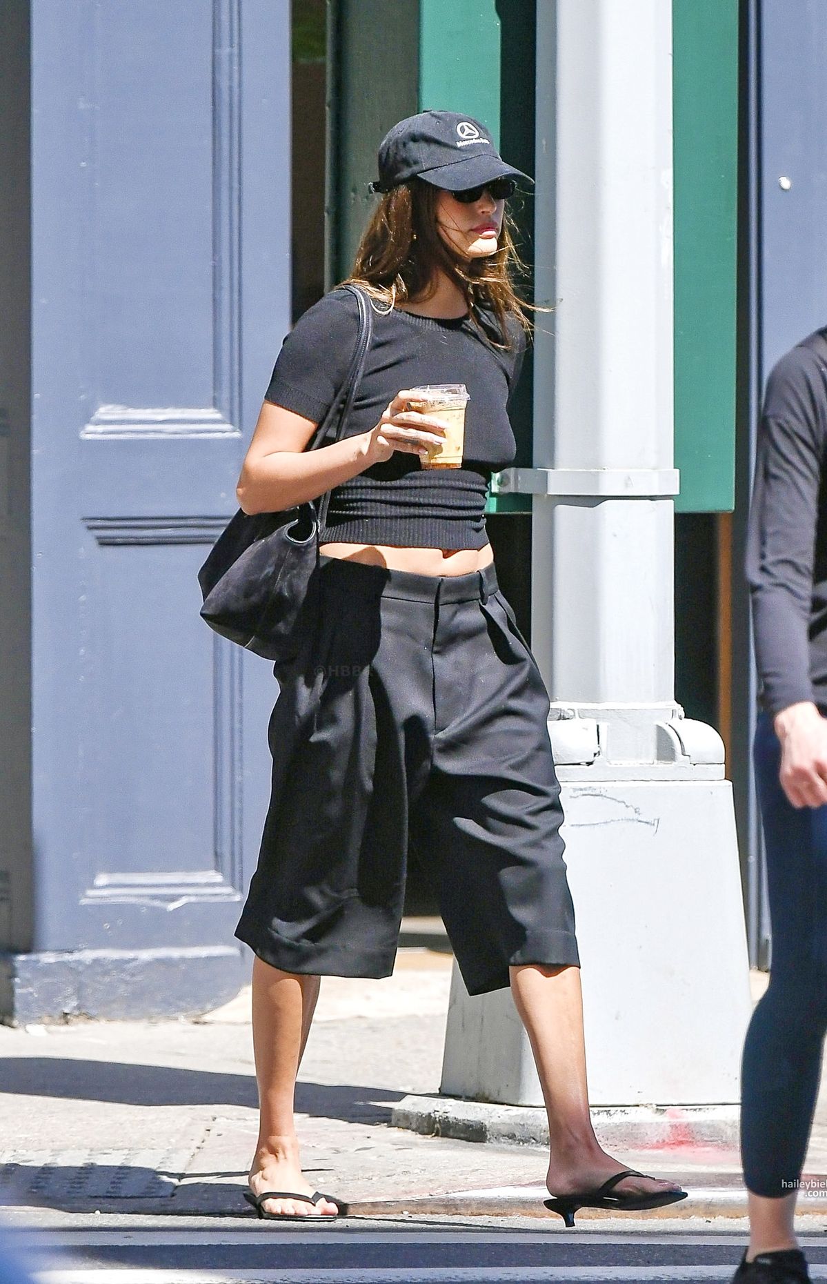 Evolução do Jorts? A calça culotte promete ser o novo hit