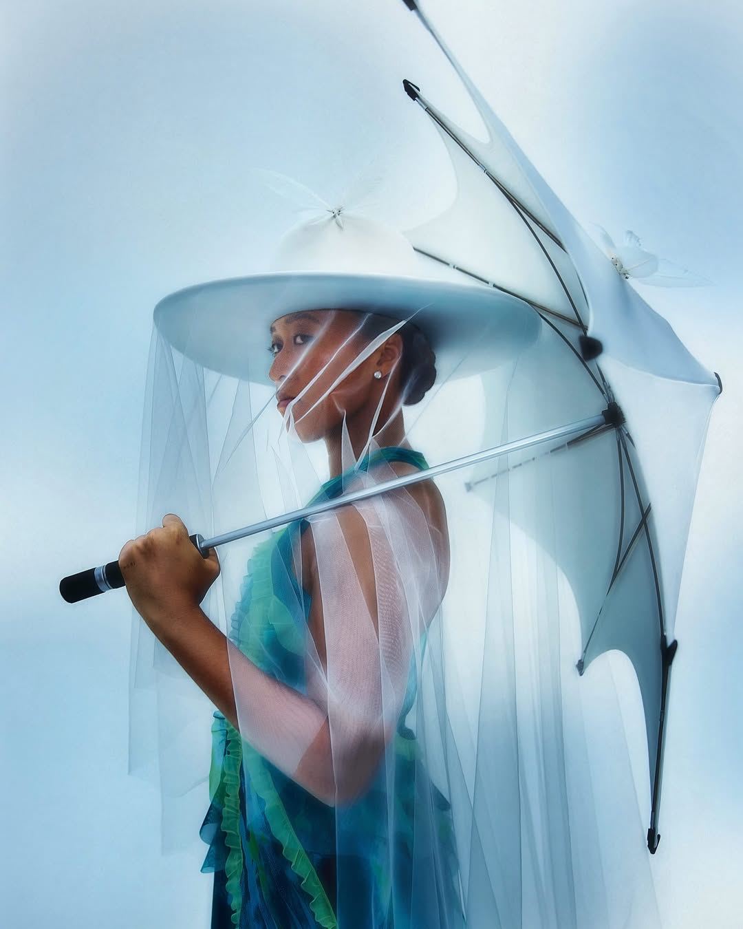 Naomi Osaka aposta em look inspirado em água viva para Australian Open