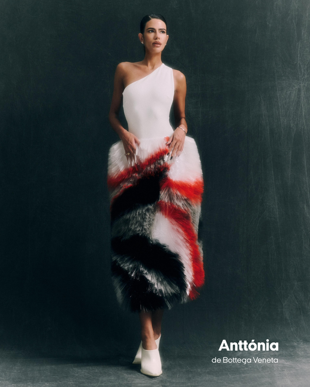 anttonia-bottega-golden-globes-brasil-garotas-estupidas.