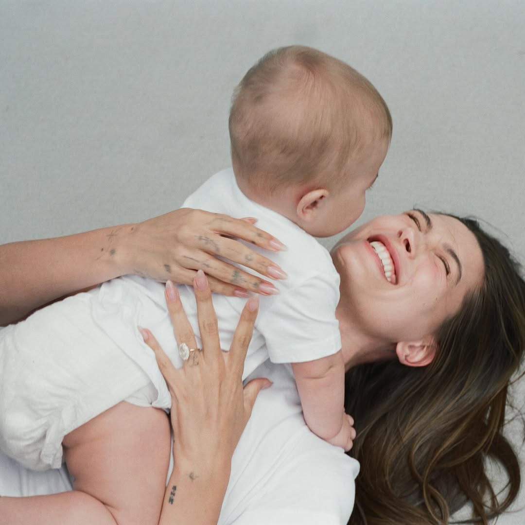 It (girls) mom: De Hailey Bieber a Silvia Braz, elas transformaram a moda em assinatura pessoal