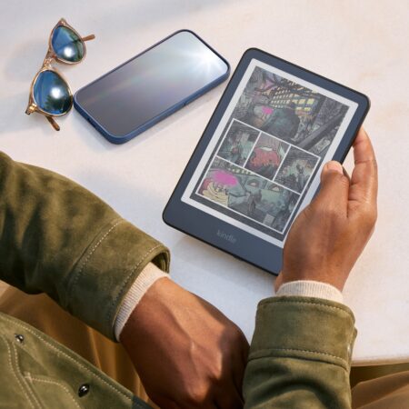 Kindle Colorsoft: dispositivos com tela colorida chegam ao Brasil
