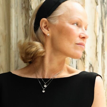 Pandora inaugura Semana de Moda de Copenhague com jantar assinado por Pamela Anderson