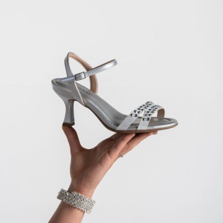 Montamos looks de fim de ano com os nossos sapatos favoritos da PICCADILLY