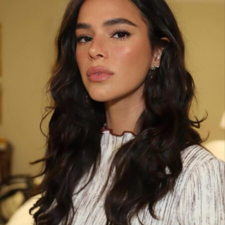 Descobrimos os produtos de beleza que Bruna Marquezine não abre mão