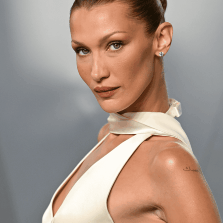 Bella Hadid “ganha” como Melhor Look no after do Oscar