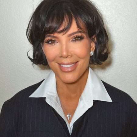 Como a nova trend da internet transformou Kris Jenner em um símbolo da sorte na China?