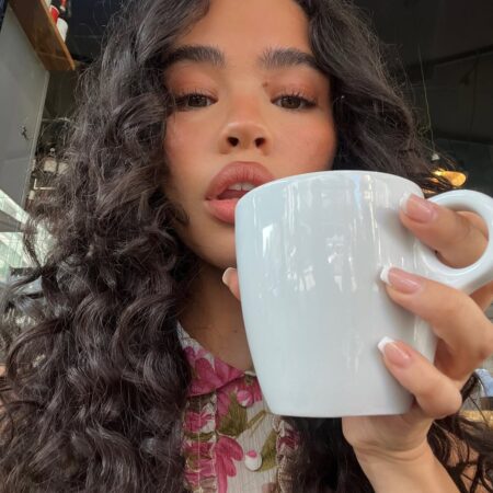 Água quente é a nova bebida favorita? O que pode parecer apenas uma “trend” é, na verdade, uma tradição milenar