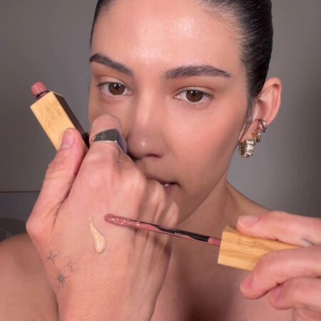 Ensinamos como criar seu próprio tom de “anti-blush”