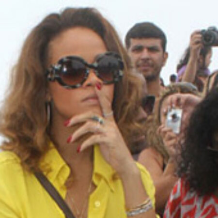 Rihanna carioca!