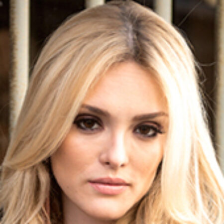 O make e cabelo da Megan (Isabelle Drummond) em “Geração Brasil”