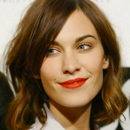 Pensando em adotar o corte bob? Veja as dicas de quem fez o da Alexa Chung antes!