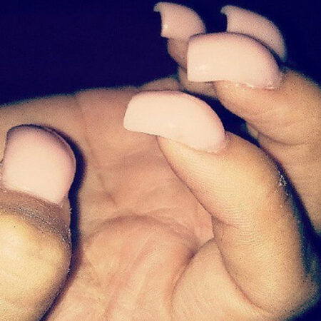Bubble nails, a nova “tendência” bizarrinha em nail arts